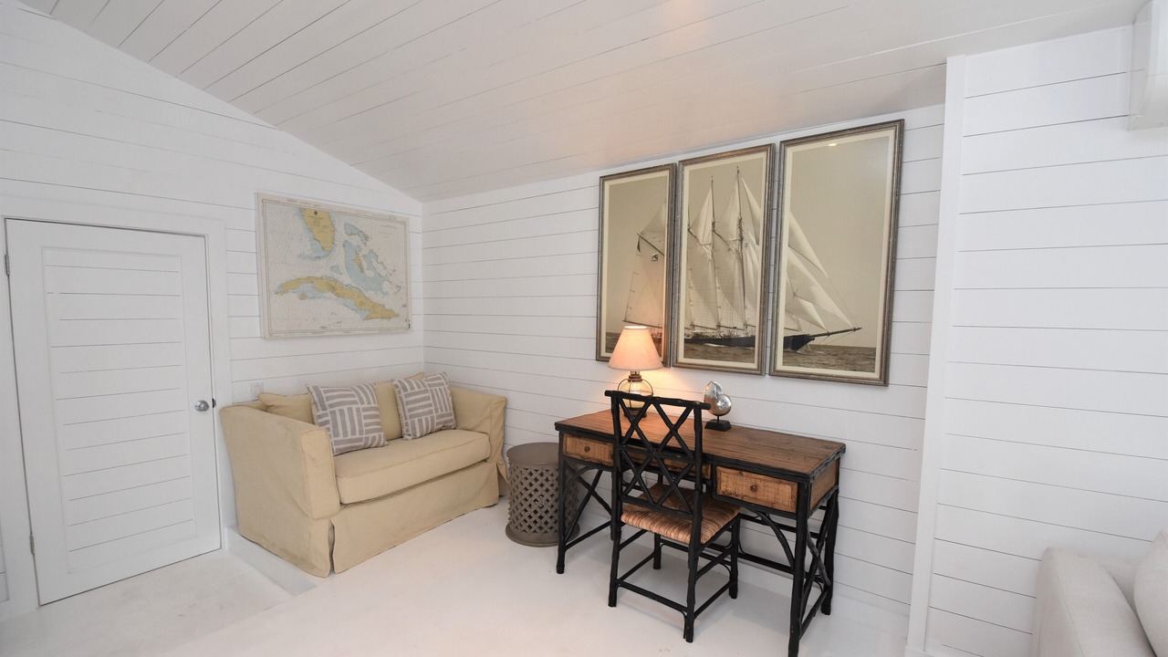 Photo of Livingroom in Triana Shores