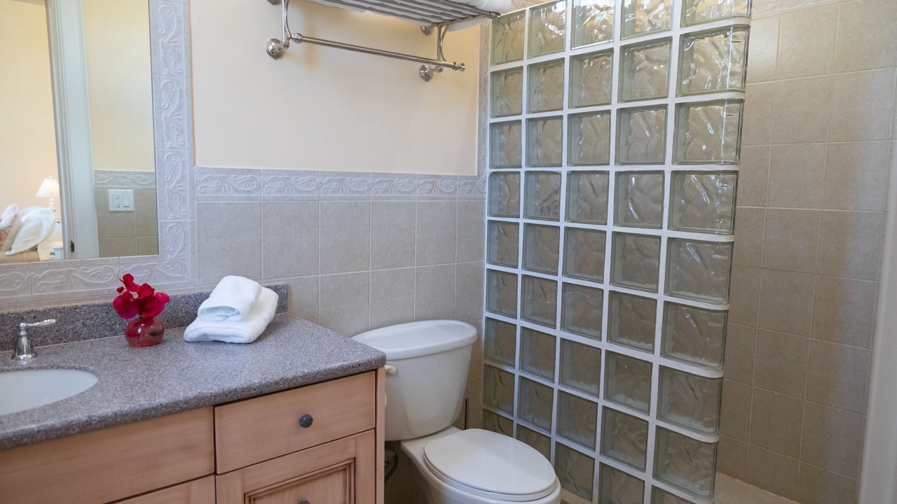 Photo of Bathroom in Dunmore Town