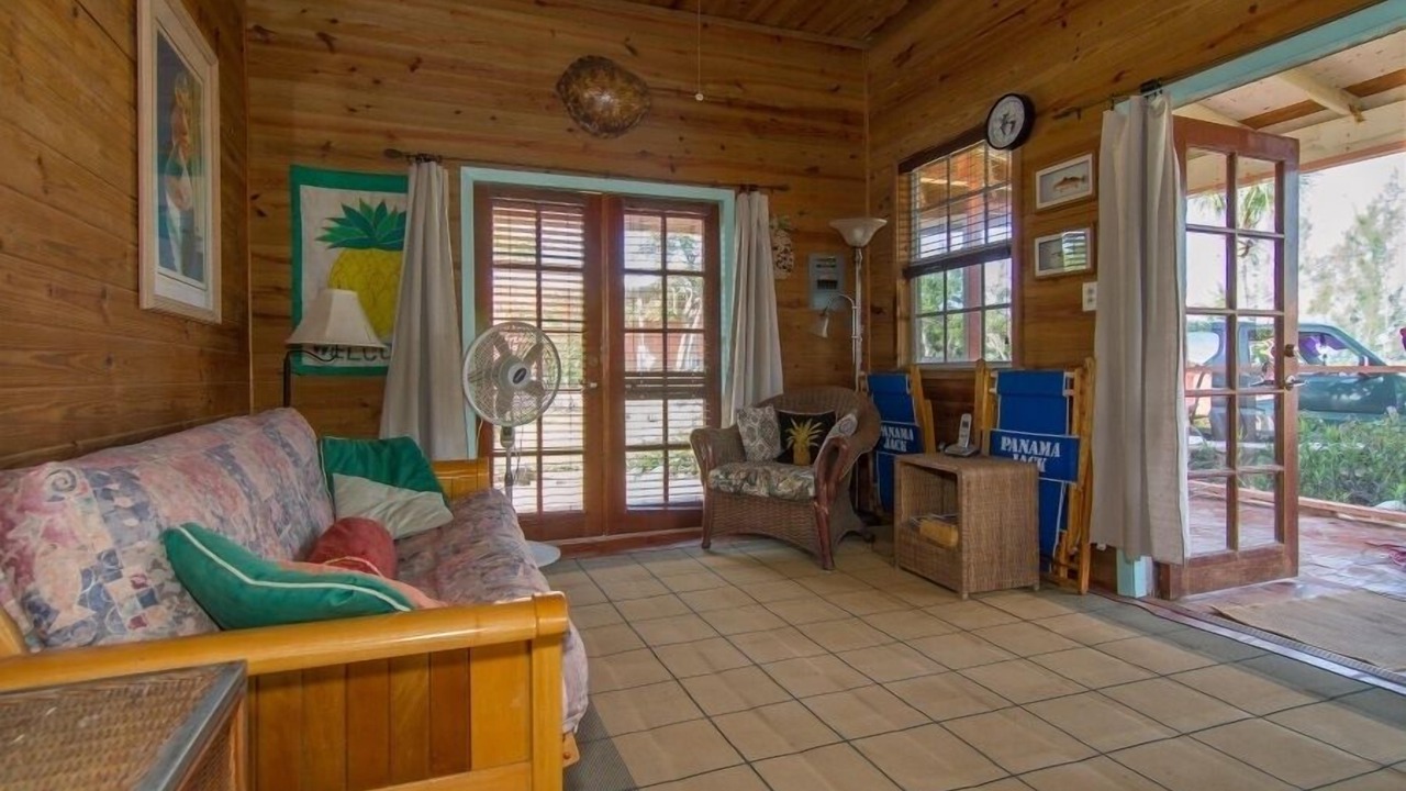 Photo of Livingroom in Gregory Town