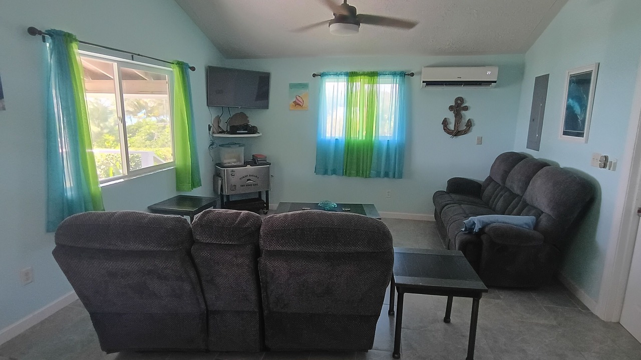 Photo of Livingroom in Governor's Harbour