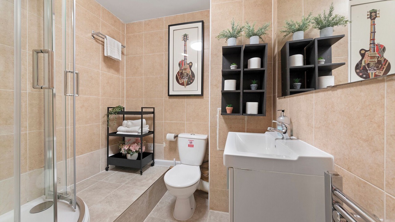 Photo of Bathroom in Camden Town