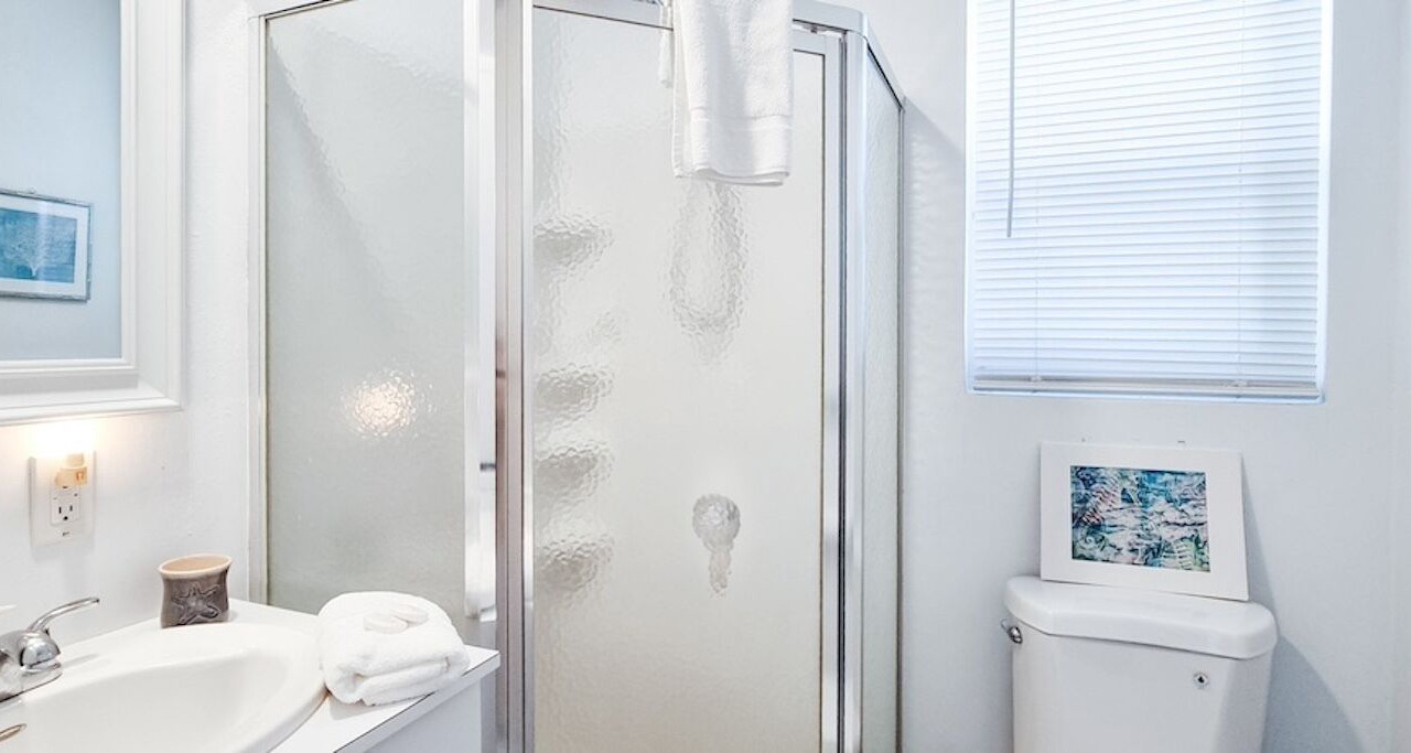 Photo of Bathroom in Spanish Wells