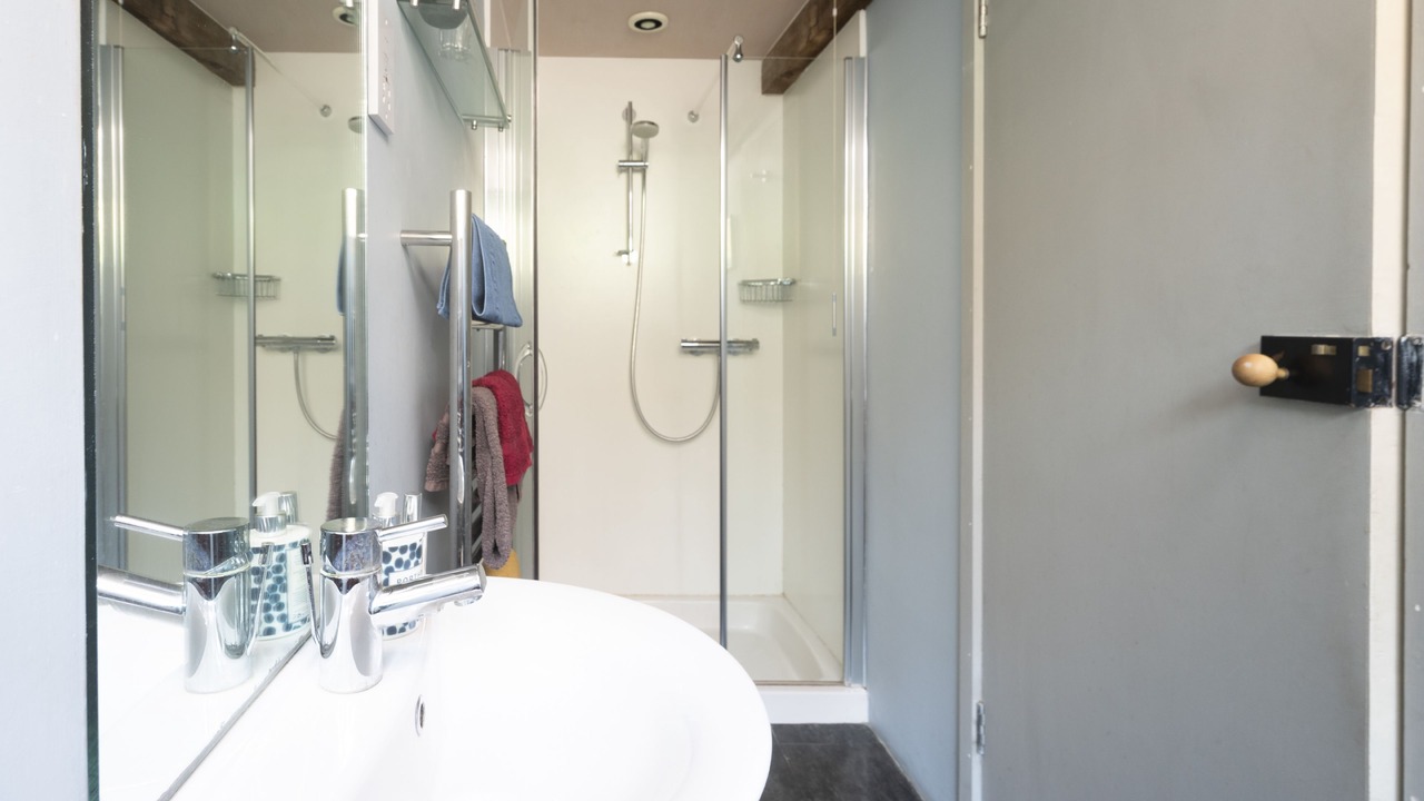 Photo of Bedroom in Axminster