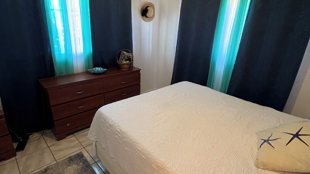 Photo of Bedroom in Farmer's Hill