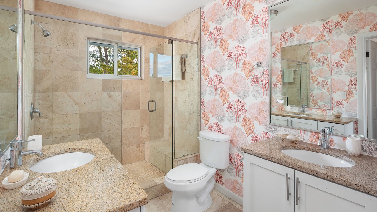 Photo of Bathroom in Nassau