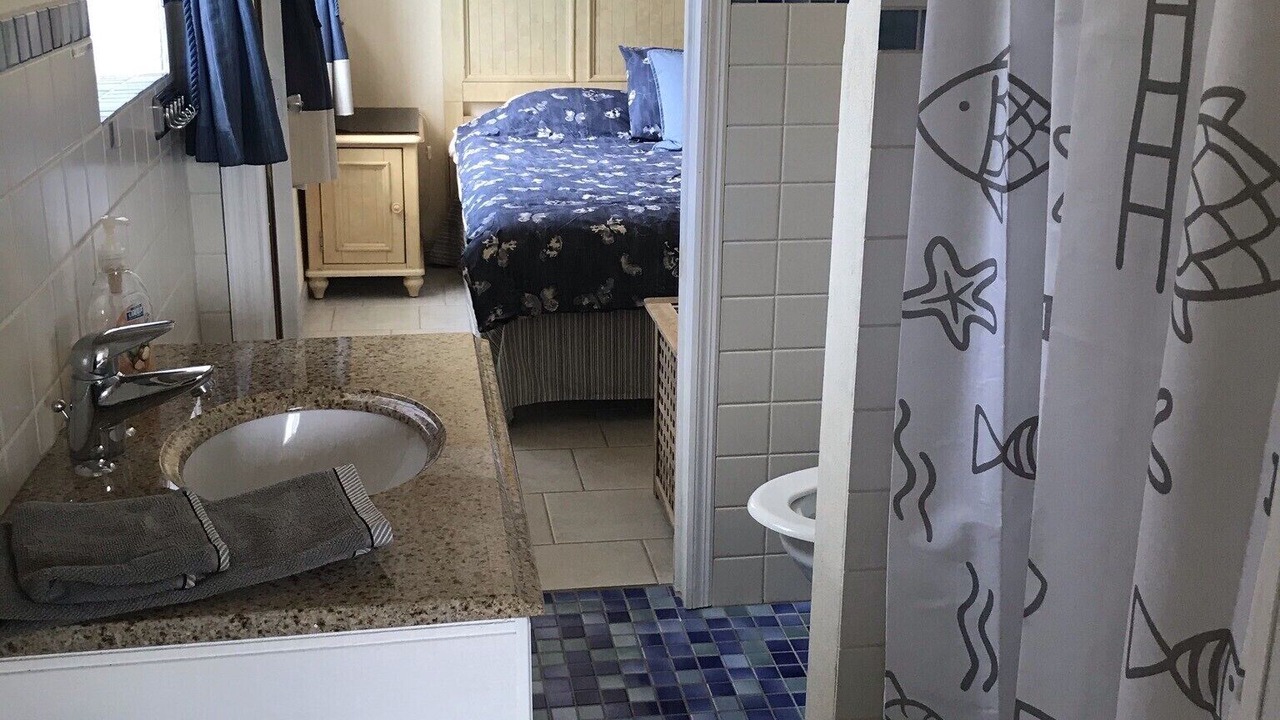 Photo of Bathroom in Salt Pond