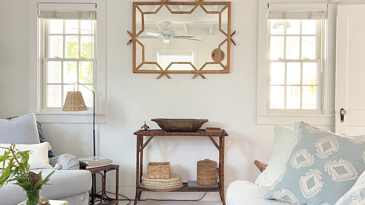 Photo of Livingroom in Dunmore Town
