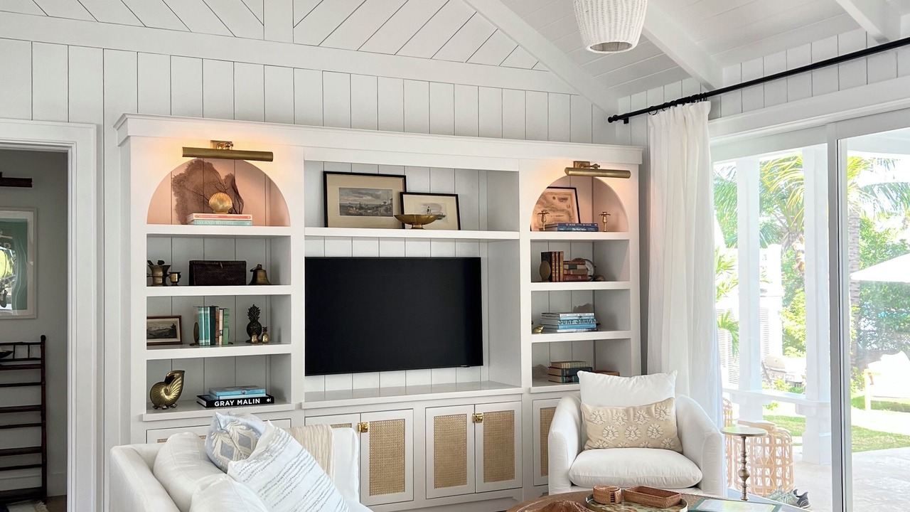Photo of Bedroom in Dunmore Town