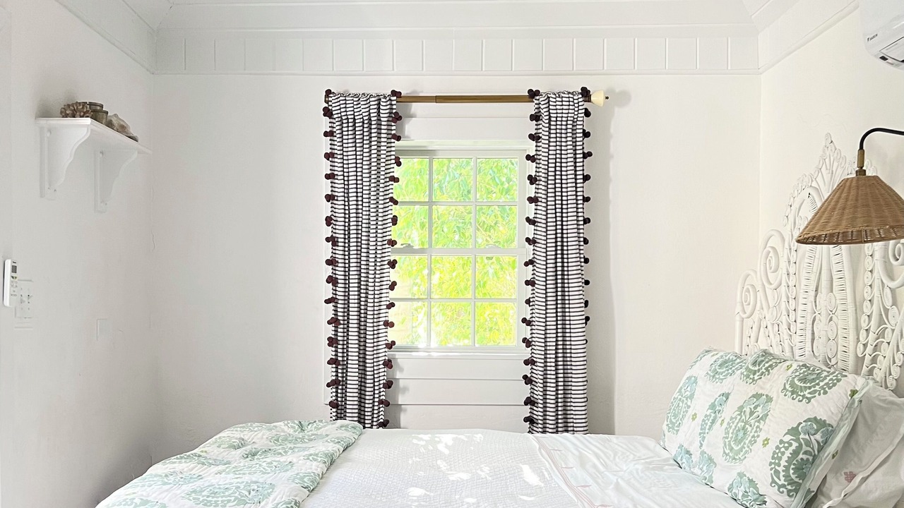 Photo of Bedroom in Dunmore Town