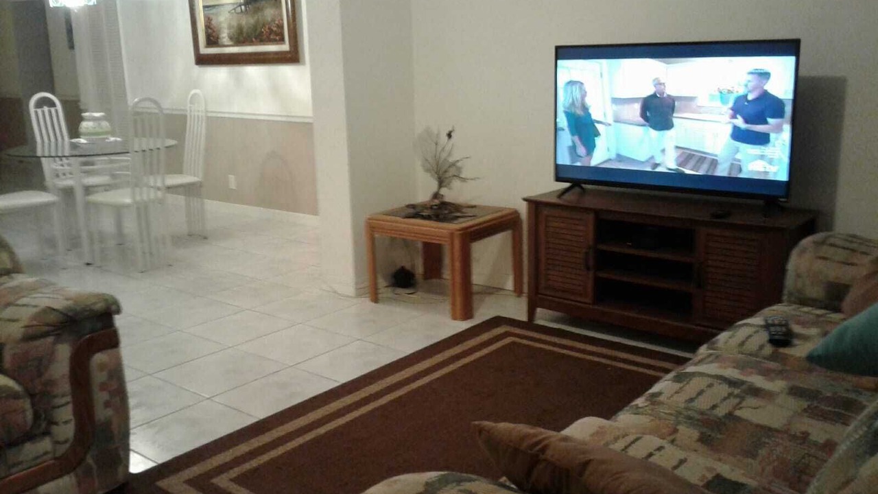 Photo of Livingroom in Bahamas Terrace