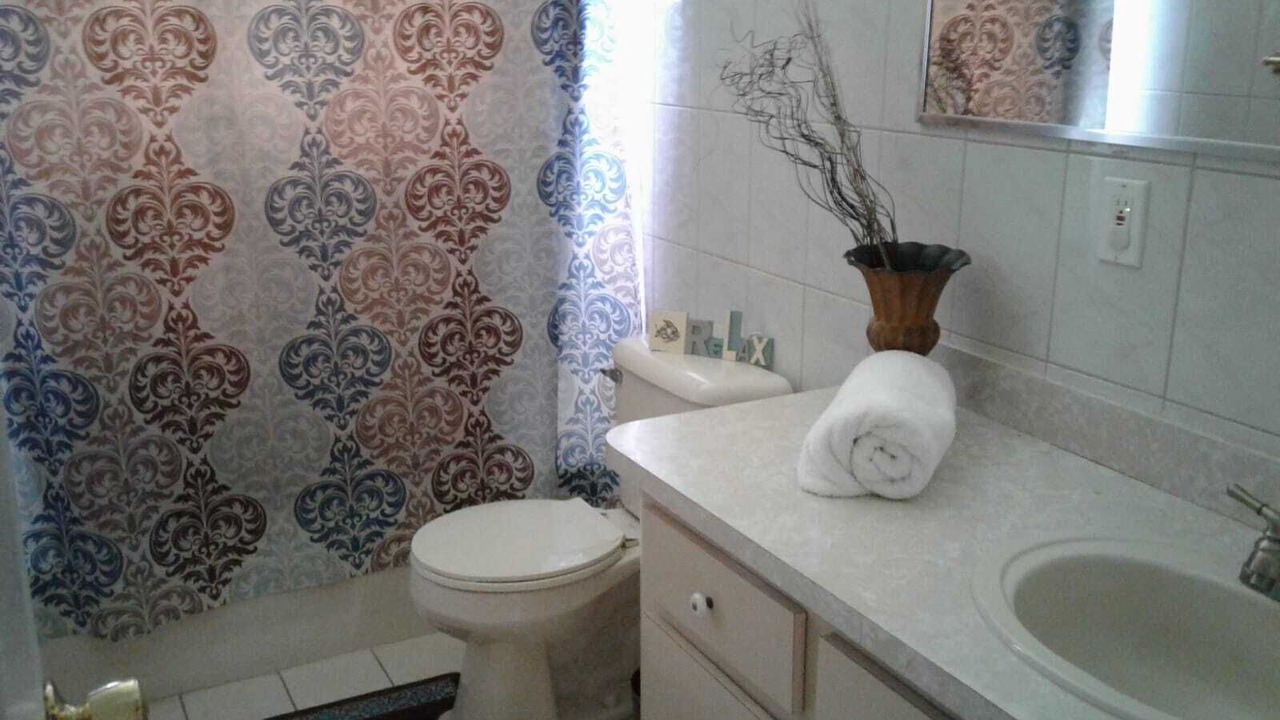 Photo of Bathroom in Bahamas Terrace