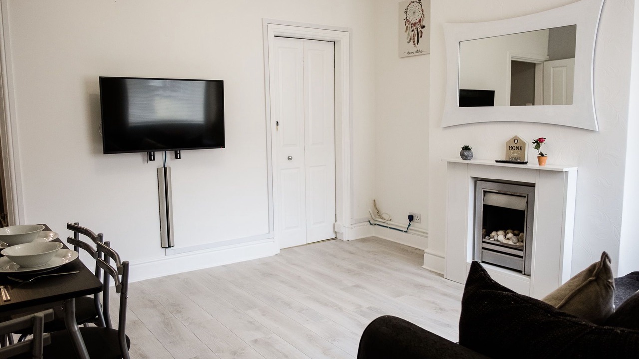 Photo of Livingroom in Burslem