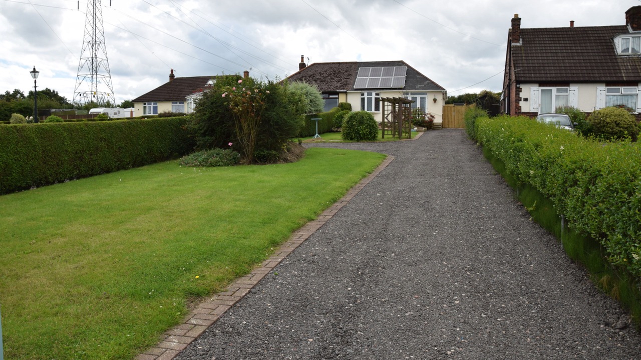 Photo of Others in Tibshelf