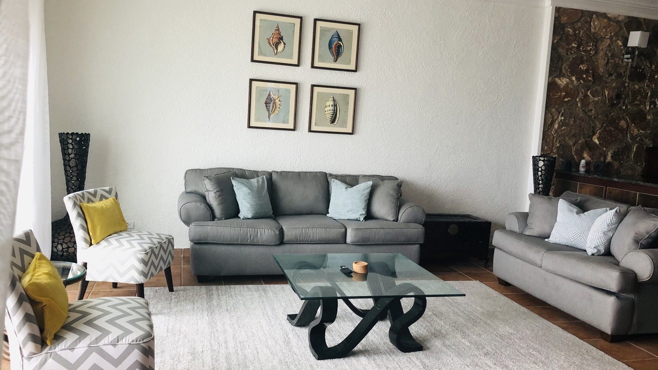 Photo of Livingroom in Nassau