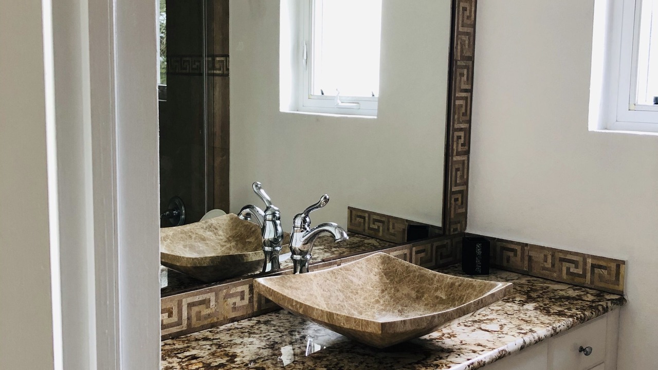 Photo of Bathroom in Nassau