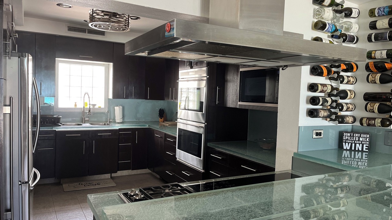 Photo of Kitchen in Nassau