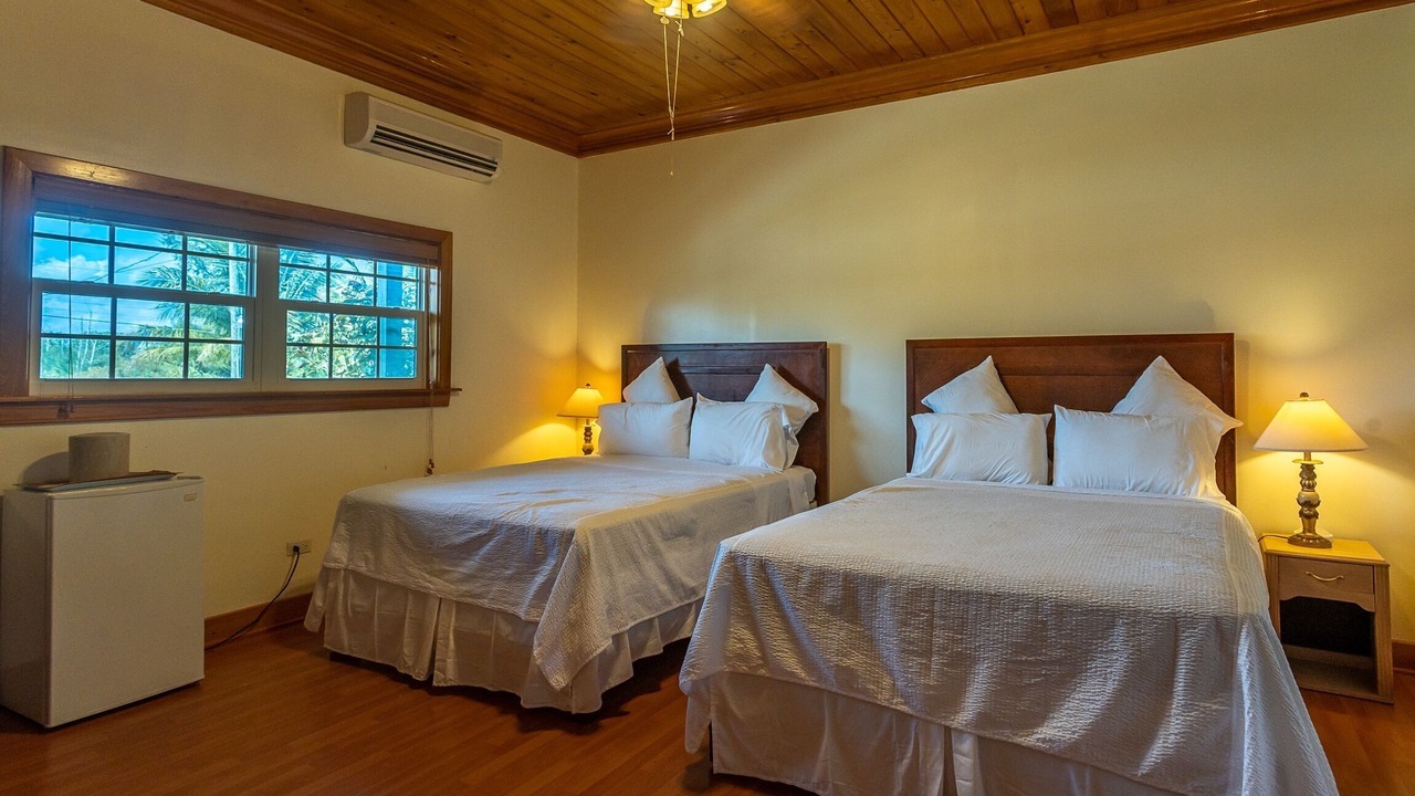 Photo of Bedroom in Staniard Creek