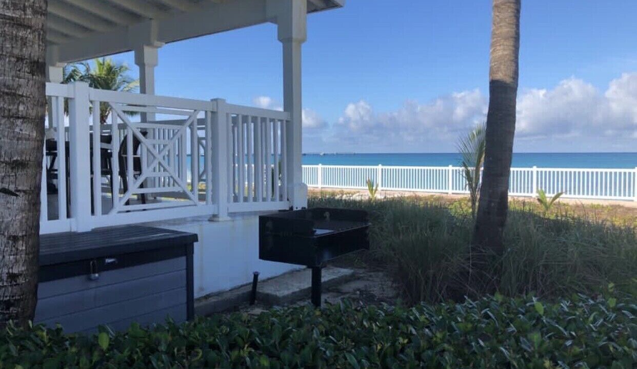Photo of Patio Balcony in Alice Town