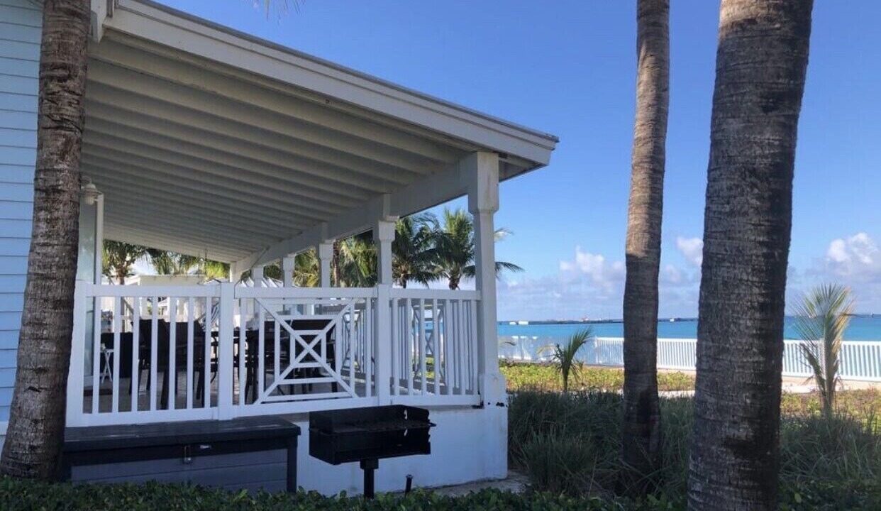 Photo of Patio Balcony in Alice Town