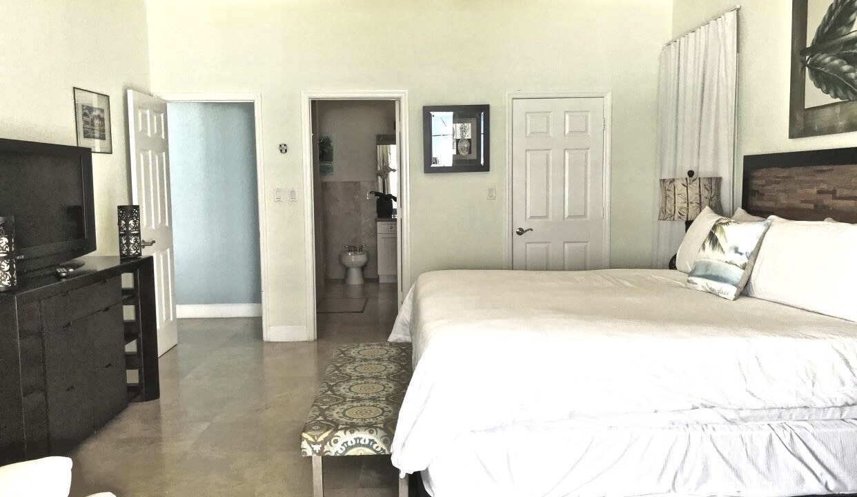 Photo of Bedroom in Alice Town