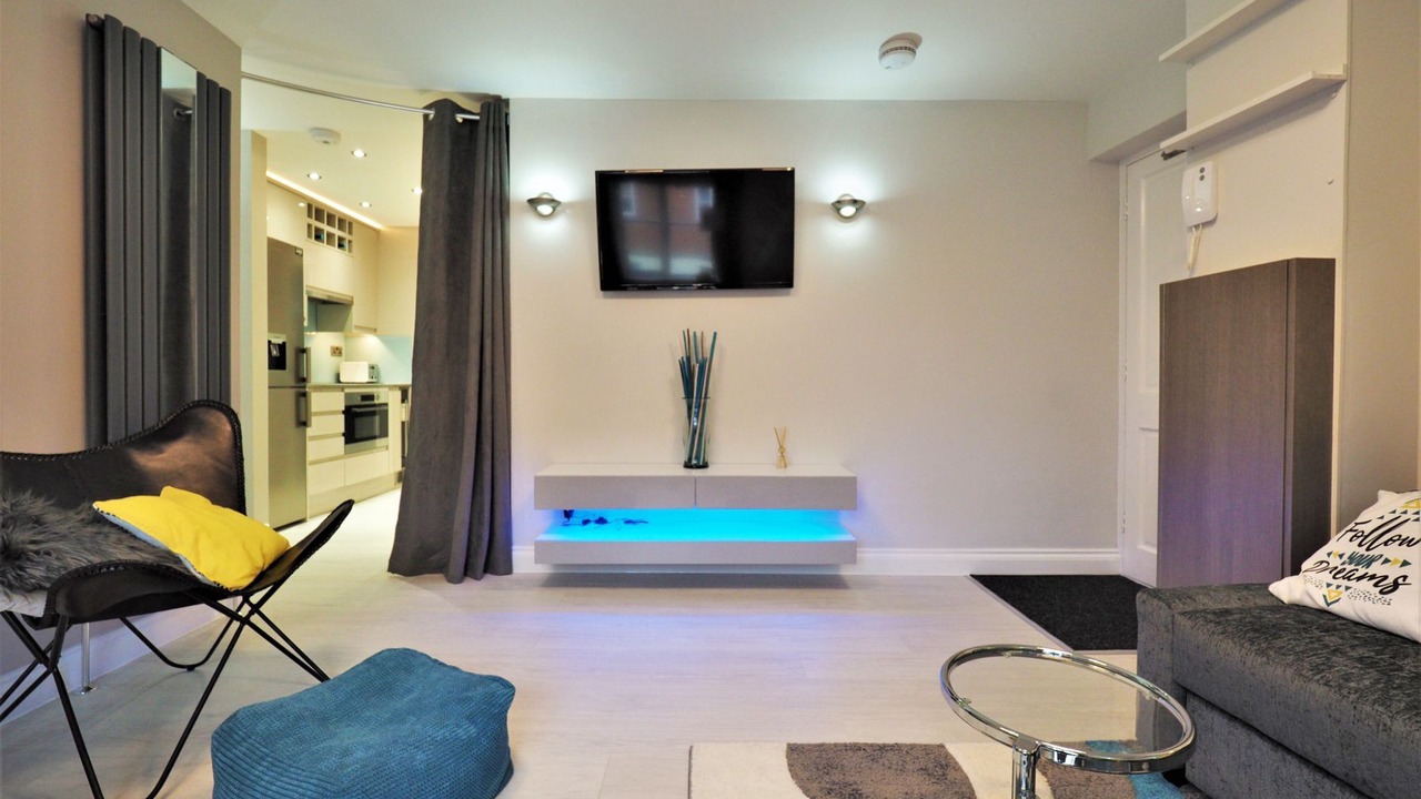 Photo of Livingroom in Eton