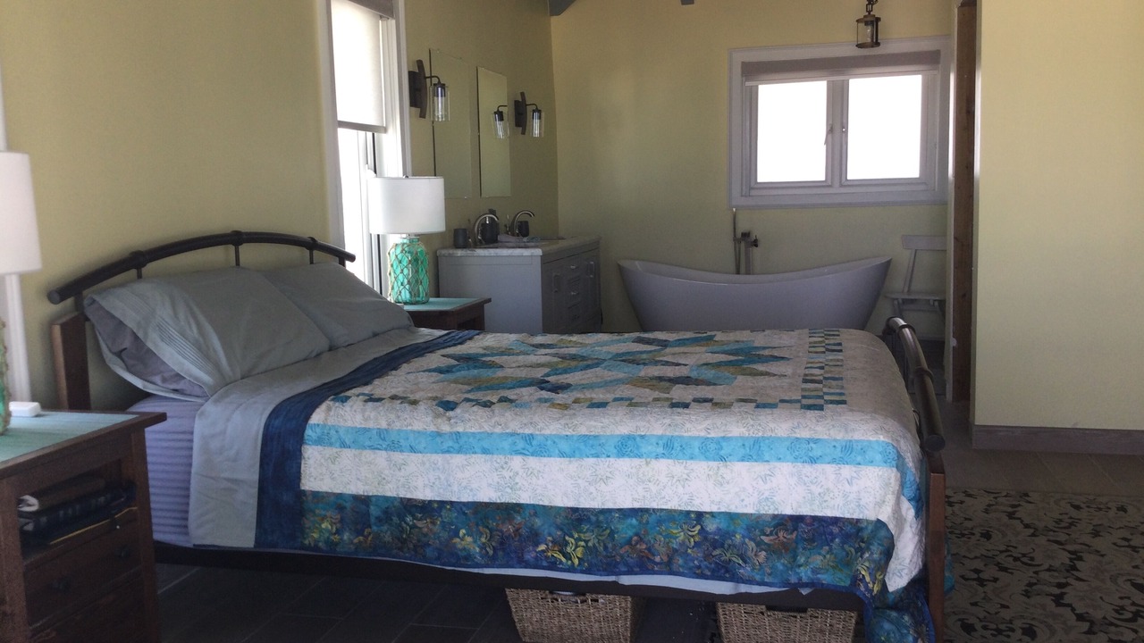Photo of Bedroom in Pelican Point