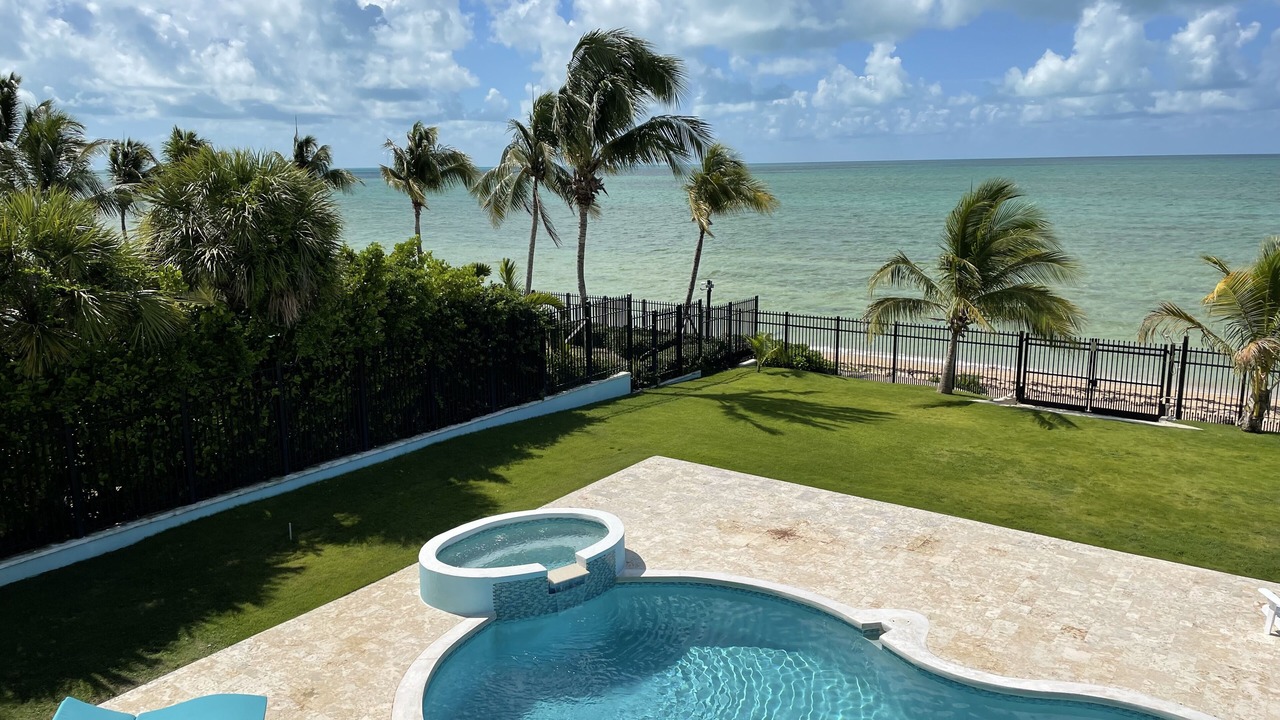 Photo of Outdoor in Coral Harbour