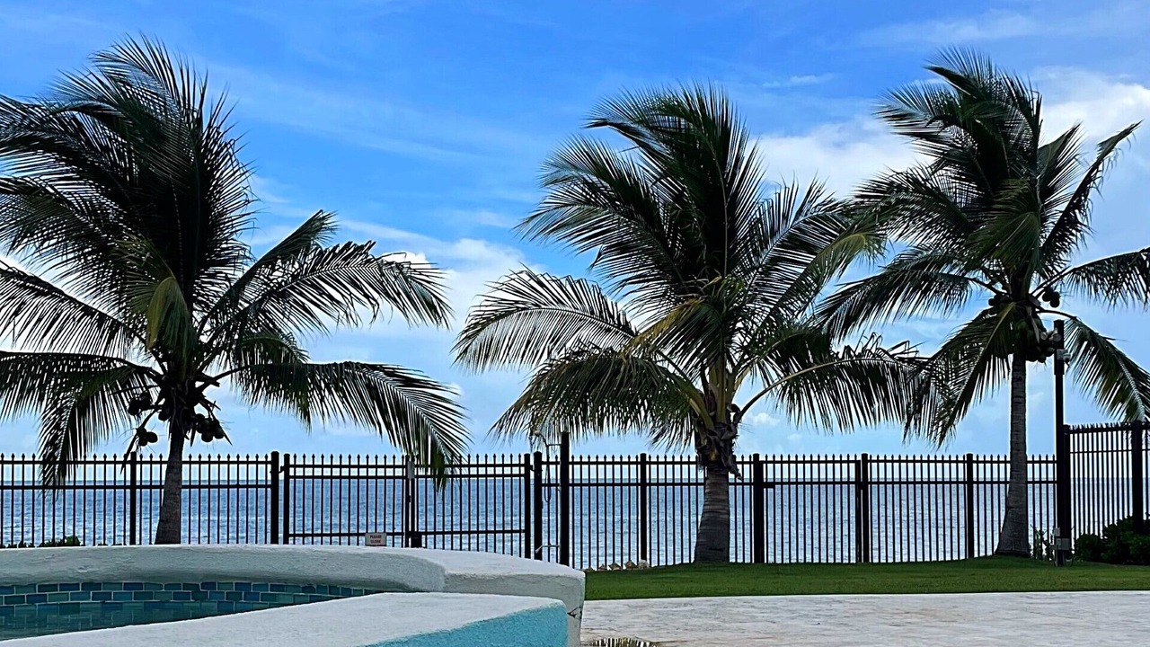 Photo of Outdoor in Coral Harbour