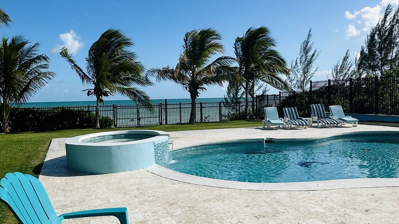 Photo of Outdoor in Coral Harbour