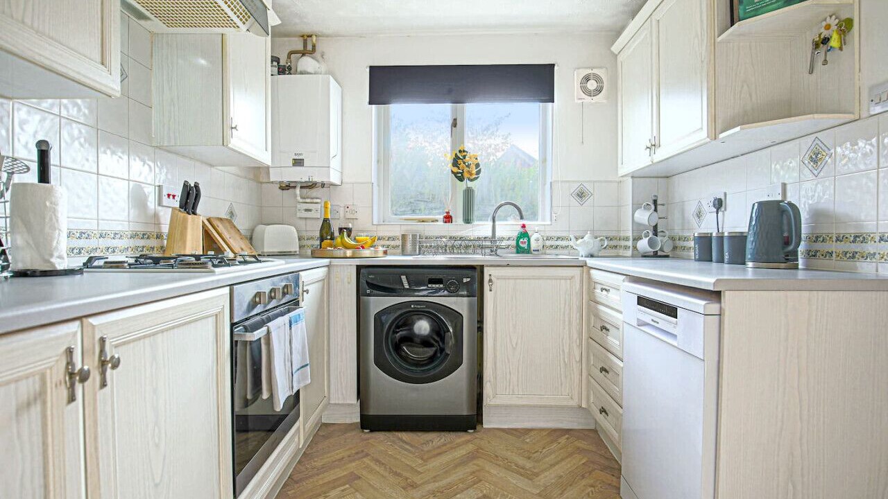 Photo of Kitchen in Knowle Sands