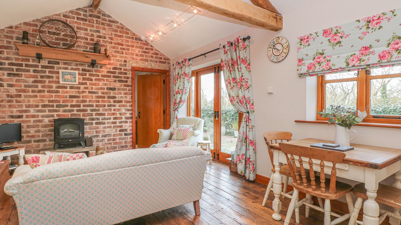 Photo of Livingroom in Bispham Green
