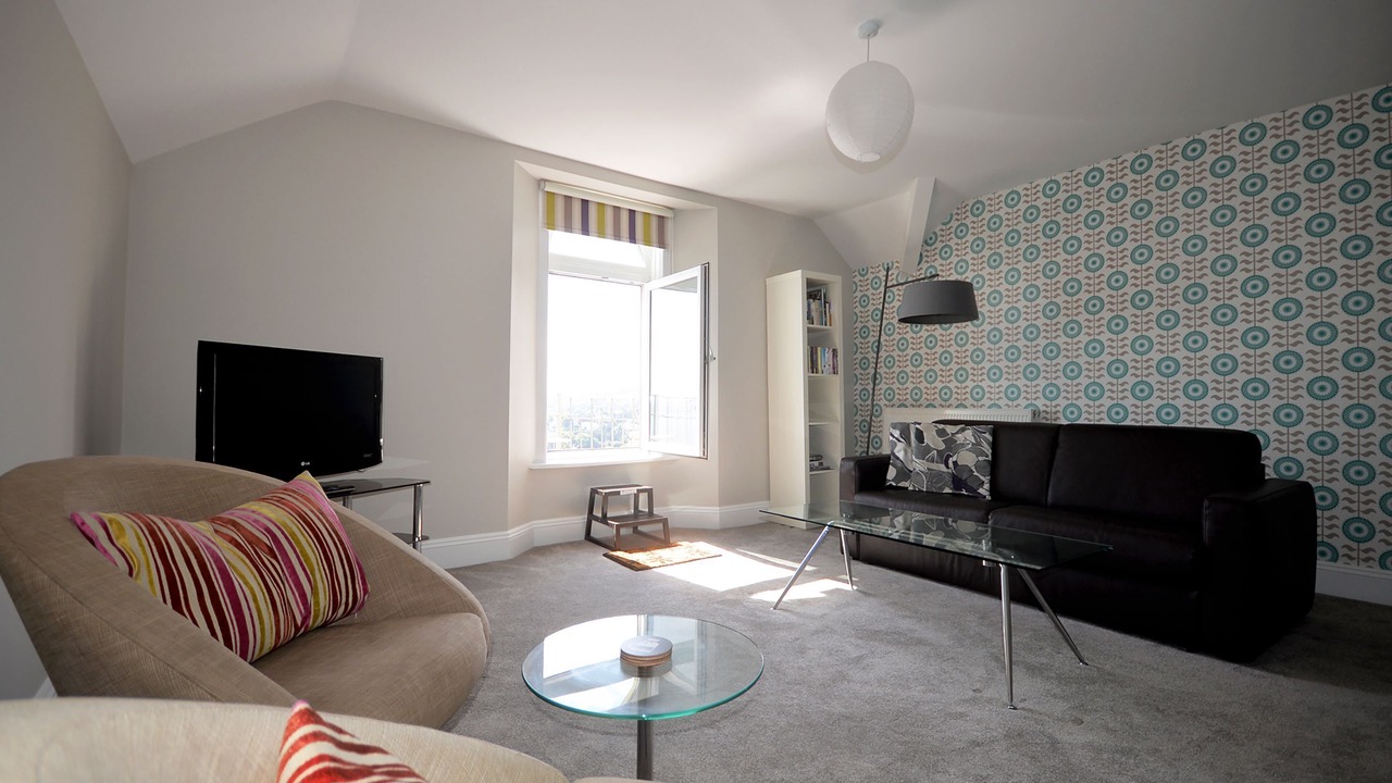 Photo of Livingroom in Torquay City Centre