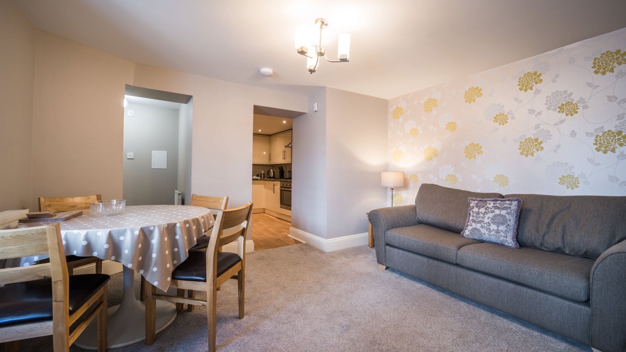 Photo of Livingroom in Torquay City Centre