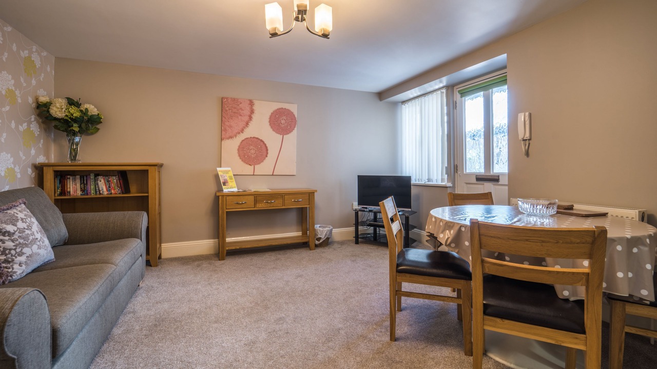 Photo of Bedroom in Torquay City Centre