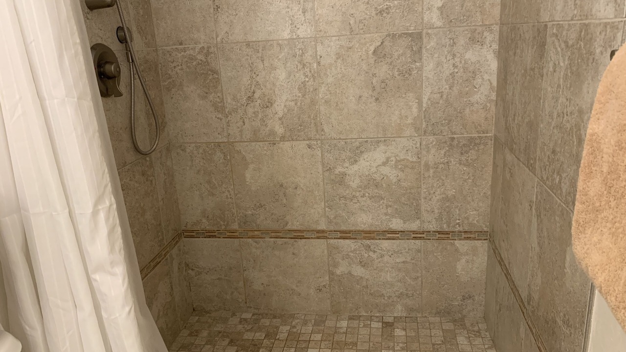 Photo of Bathroom in Kihei