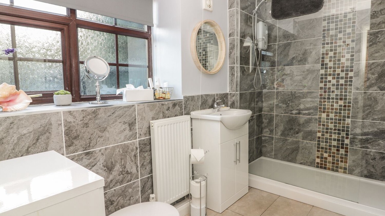 Photo of Bathroom in Marske-by-the-Sea