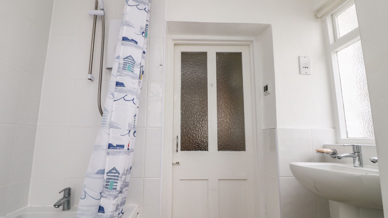 Photo of Bathroom in Mousehole