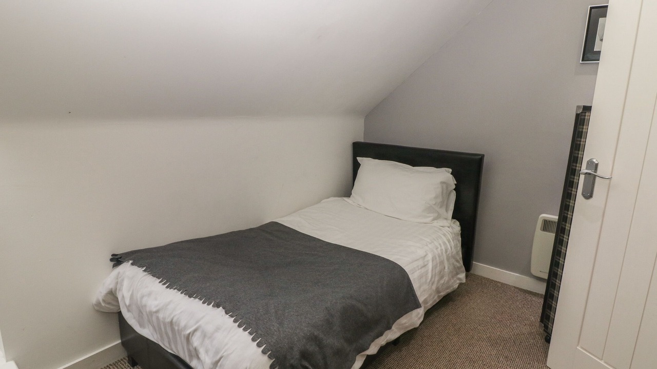 Photo of Bedroom in Farley