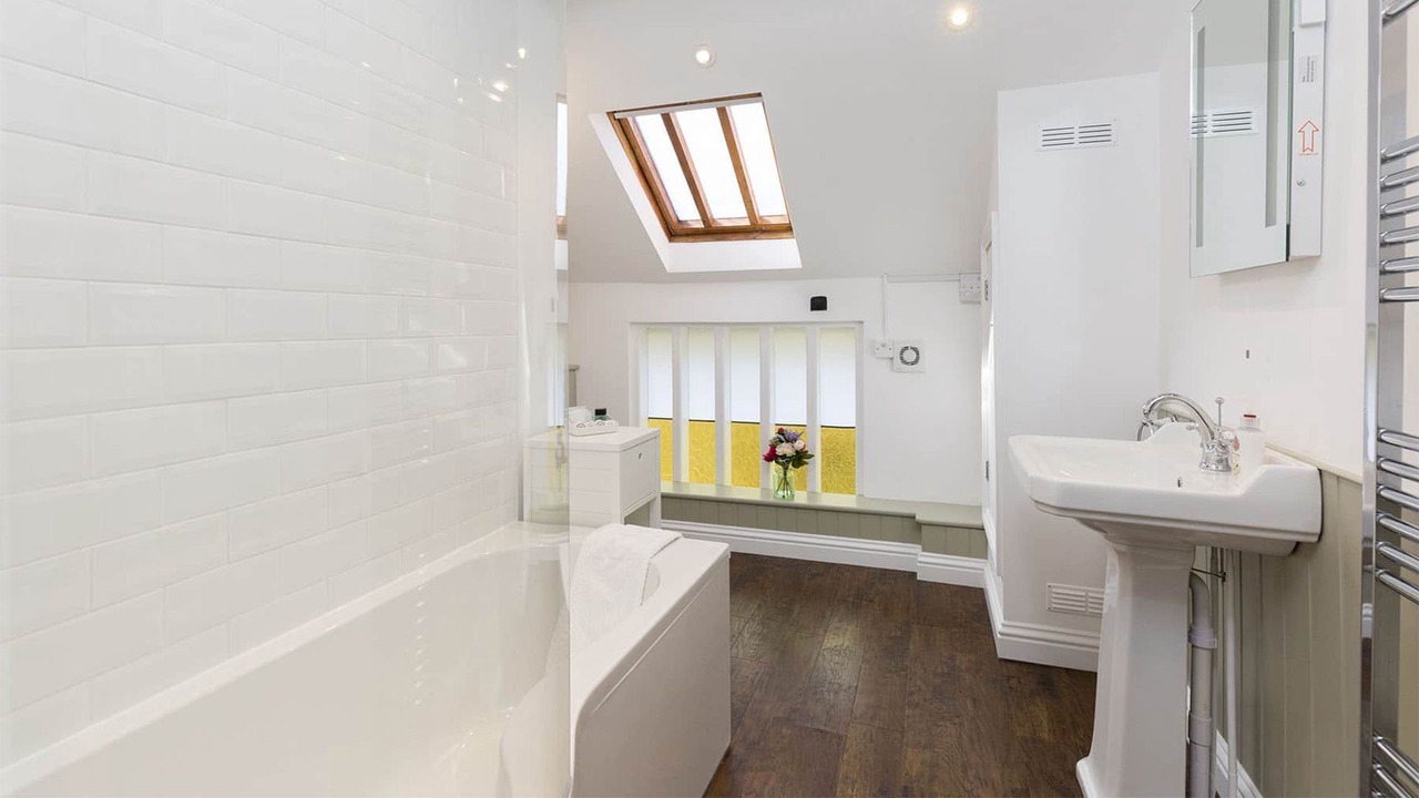 Photo of Bathroom in Winchcombe