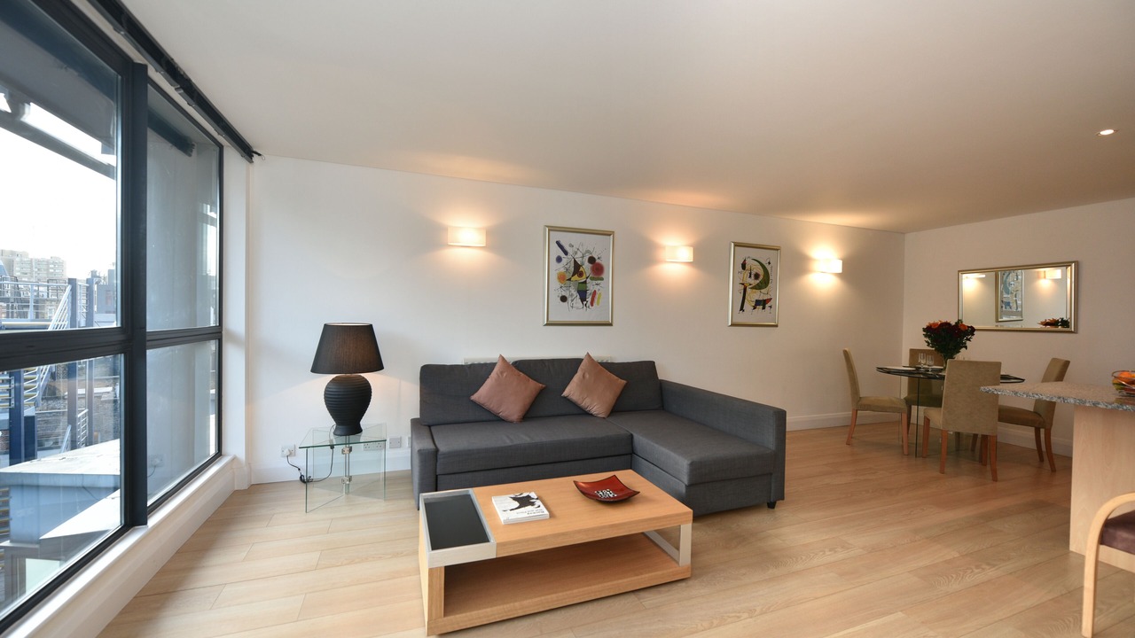 Photo of Bedroom in Farringdon