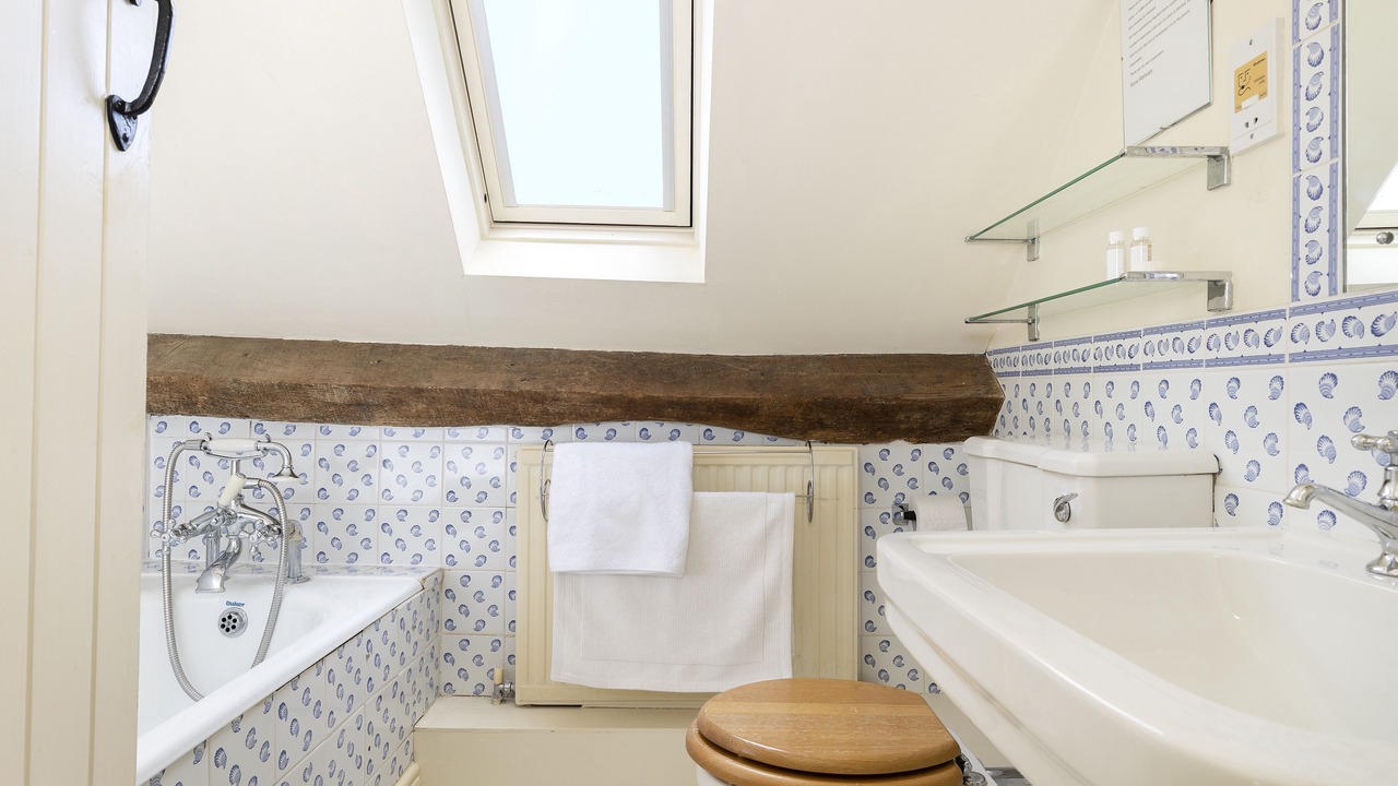 Photo of Bathroom in Hawling