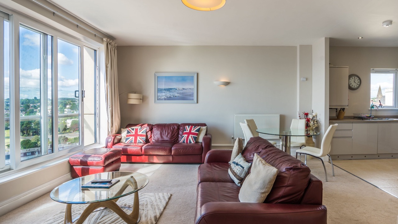 Photo of Livingroom in Torquay City Centre