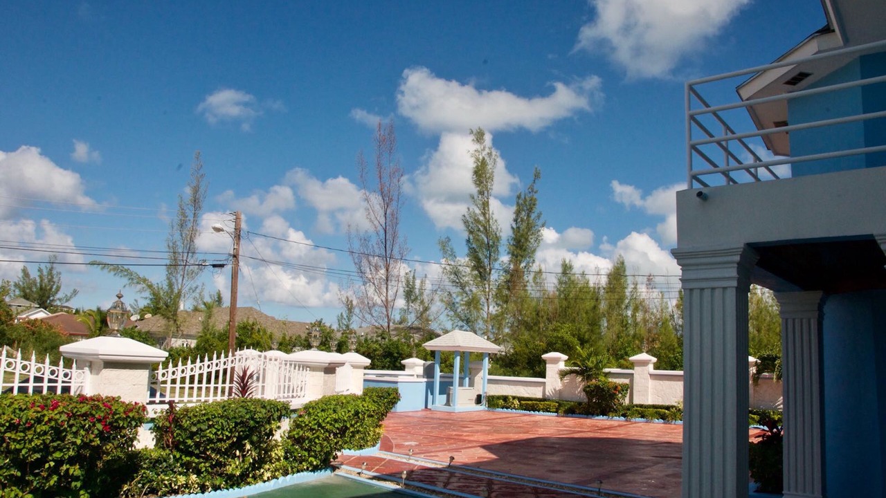 Photo of Outdoor in Gambier