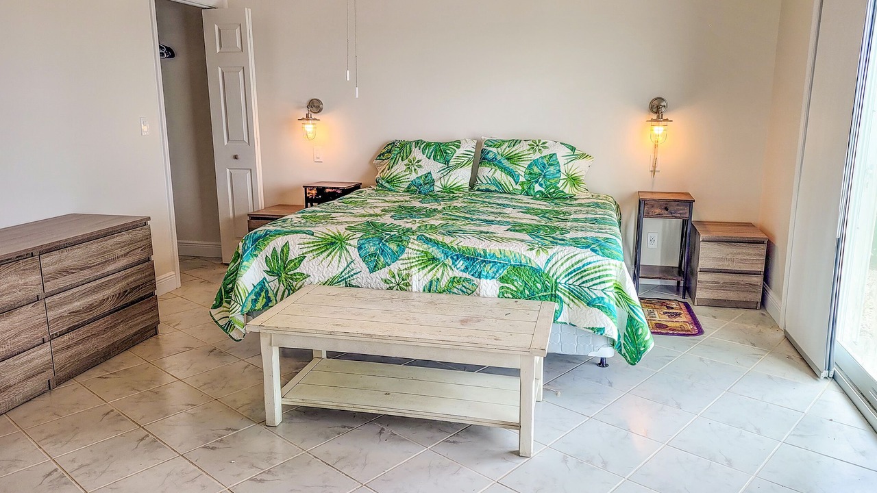 Photo of Bedroom in Treasure Cay