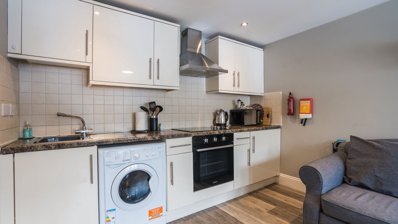 Photo of Kitchen in Torquay City Centre