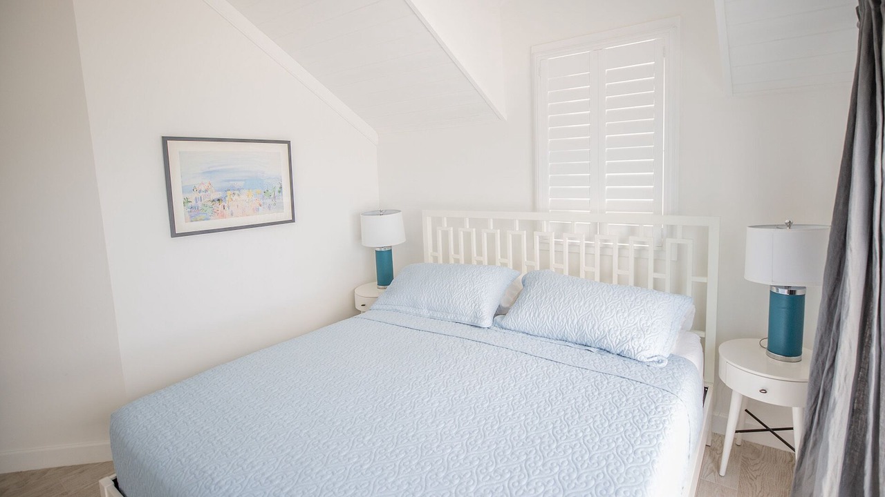 Photo of Bedroom in Governor's Harbour