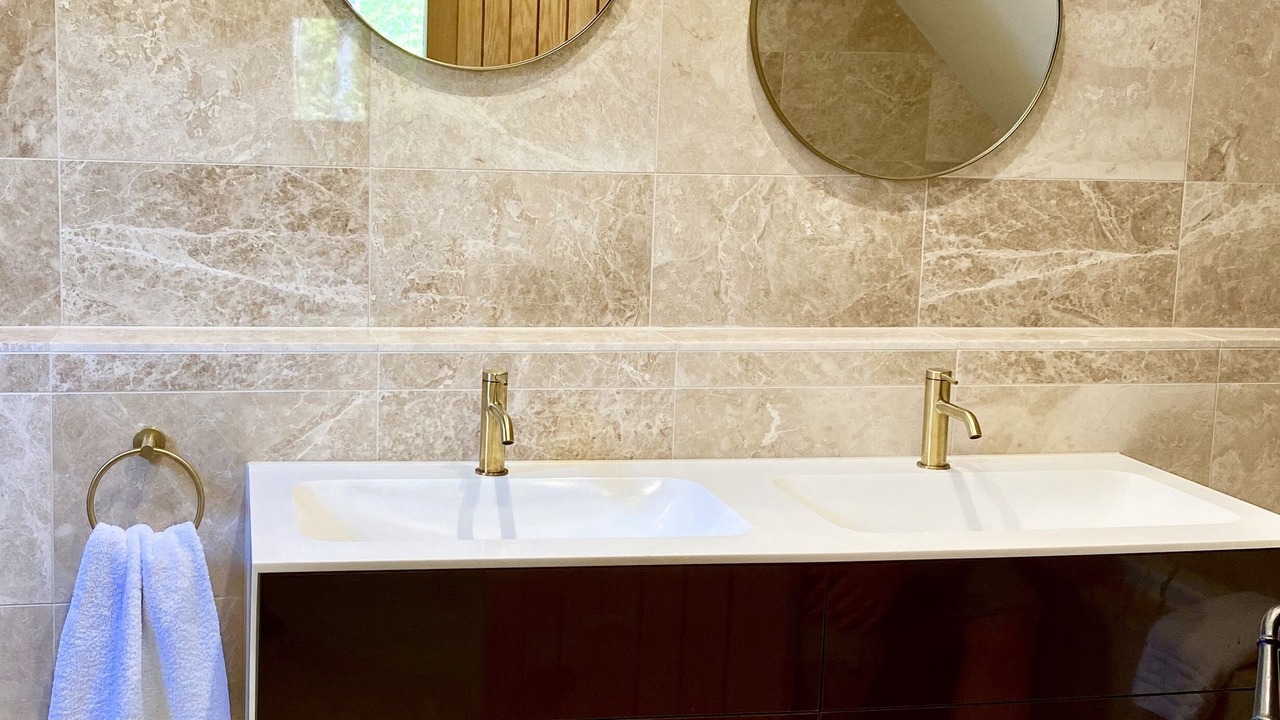 Photo of Bathroom in Boldre