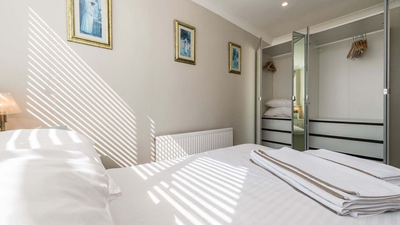Photo of Bedroom in Brondesbury Park