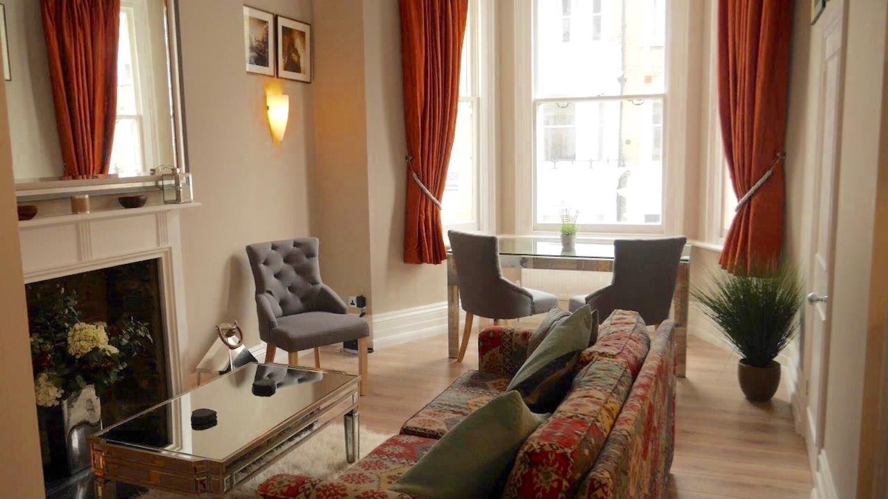 Photo of Livingroom in Redcliffe