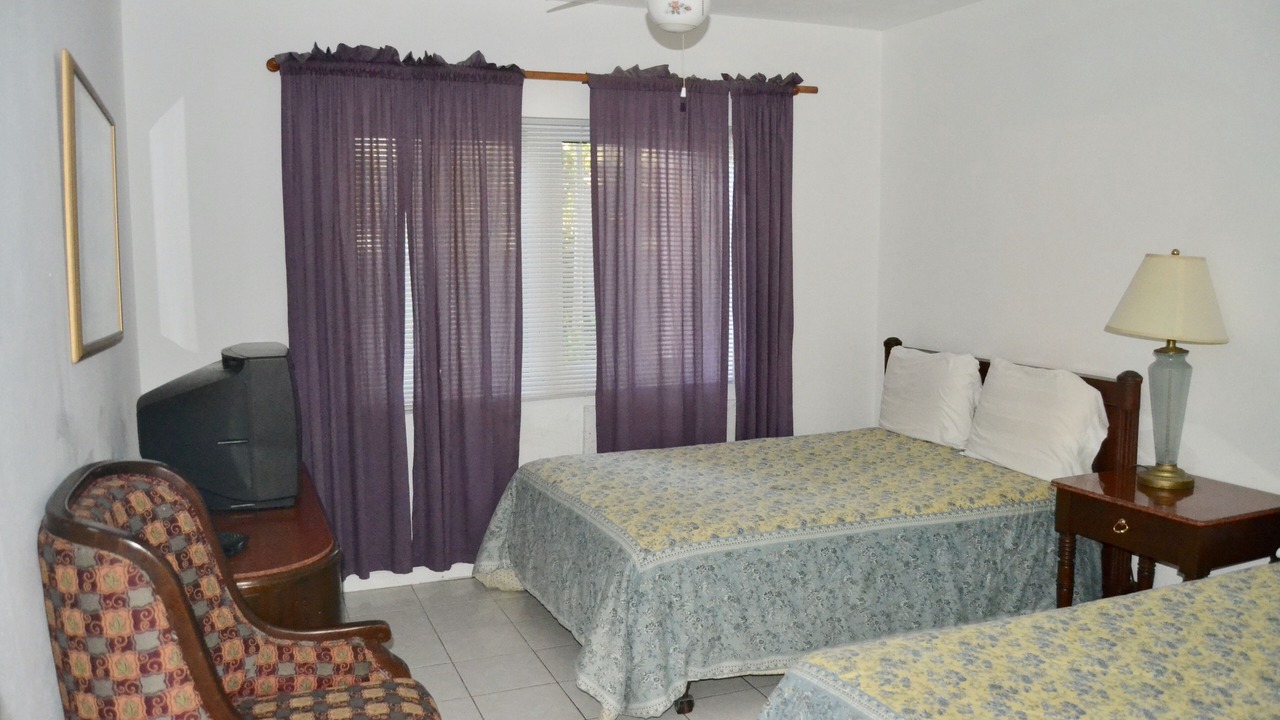 Photo of Bedroom in Coral Harbour